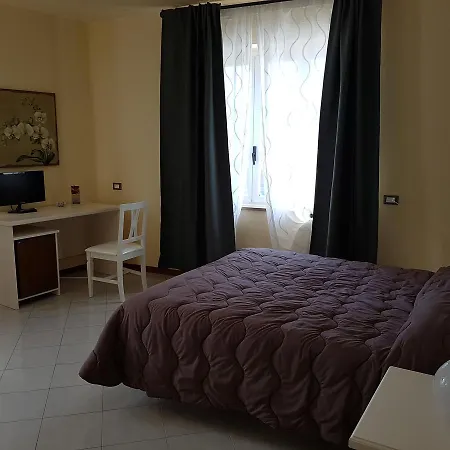 Trattoria Sole Hotel *