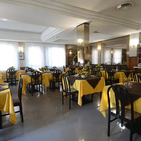 Trattoria Sole * 부세토