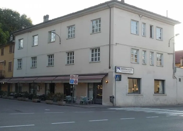 Trattoria Sole فندق *