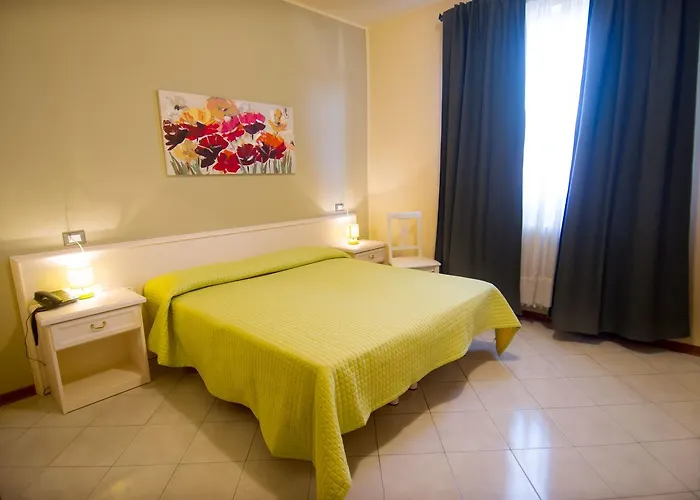 Trattoria Sole فندق *